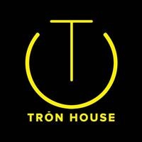 Tròn House
