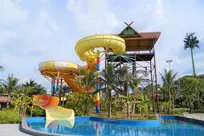 Nhân Viên Quay Dựng Video, Chấp Nhận Đi Công Tác