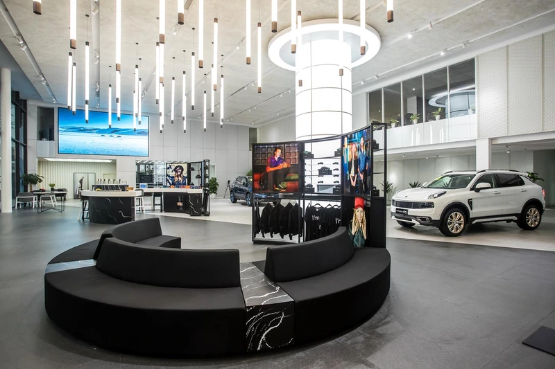 Kế Toán Bán Hàng Kiêm Admin Tại Showroom Ô Tô