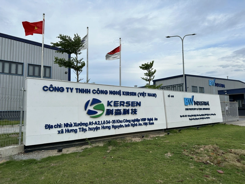 Nhà quản lý -Tổng giám đốc