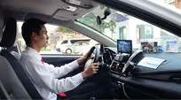 Tài xế lái xe cho công ty