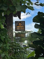 Nhân viên phục vụ