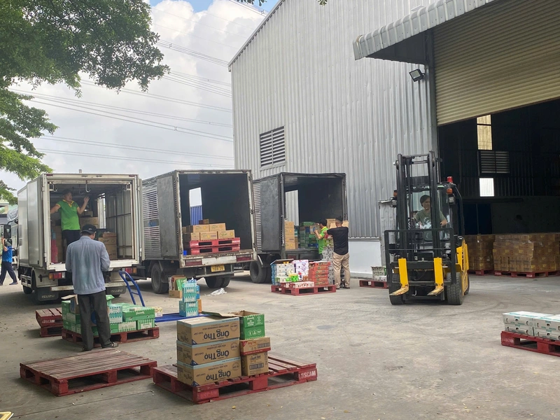 Delivery staff for distributors