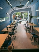 FULL-TIME WAITER/WAITRESS WANTED - SALARY 7 MILLION VND - MEALS PROVIDED