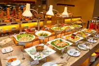 TRỢ LÝ BẾP CHUẨN BỊ TIỆC BUFFET