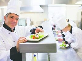 Bếp trưởng - Thu nhập lên đến 20 triệu