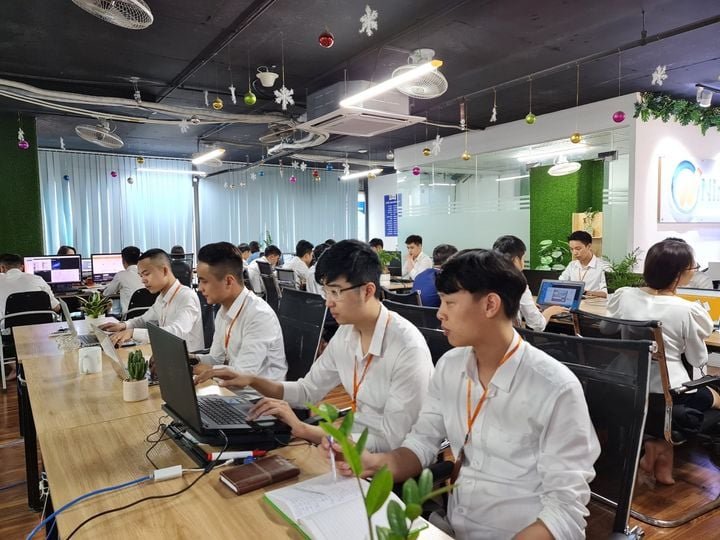 Software Sales Officer