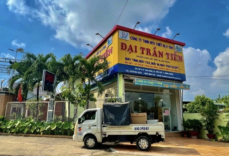 Kỹ thuật viên Camera, máy tính, photocopy