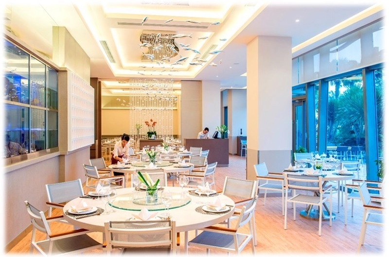 Nhà hàng Costa Seafood NhaTrang tuyển NV Lễ Tân (Hostess)